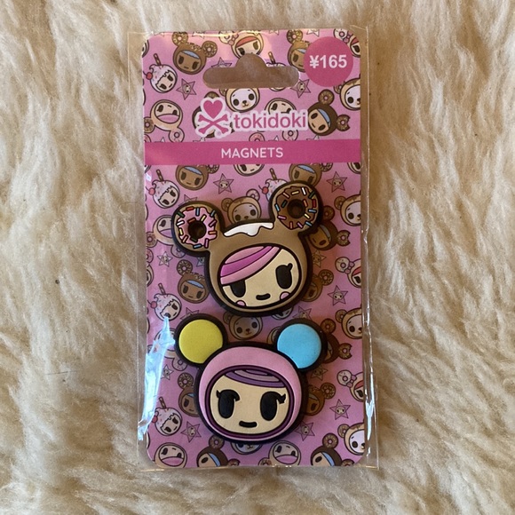 Tokidoki Mixed Bundle of Blind Bag, stickers, and magnets - Picture 4 of 9